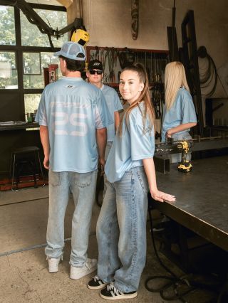 ⚡️VIP Drop je live! Pro naše věrné zákazníky máme speciální přístup k F&F kolekci dresů 25/7🔑 Přidej se k nám a buď v...